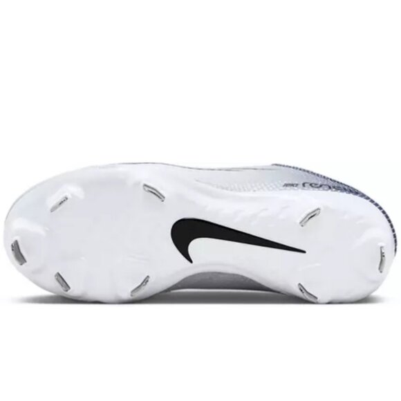 Nike Women's Hyperdiamond 4 Pro Metal Fastpitch Softball Cleats - Picture 4 of 10